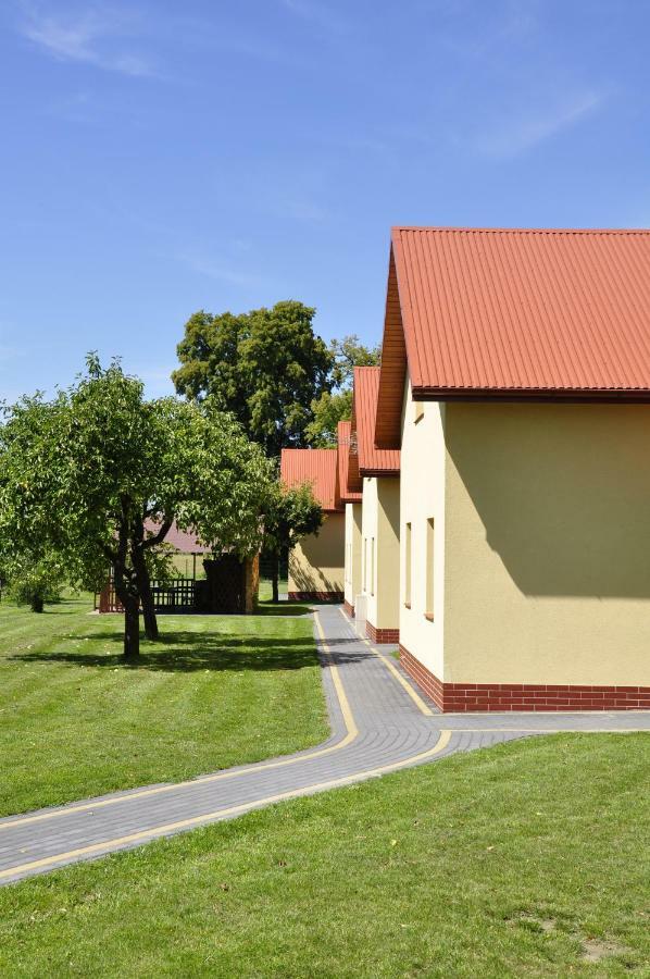 Zielona Przystan Hotel Manasterz Exterior photo