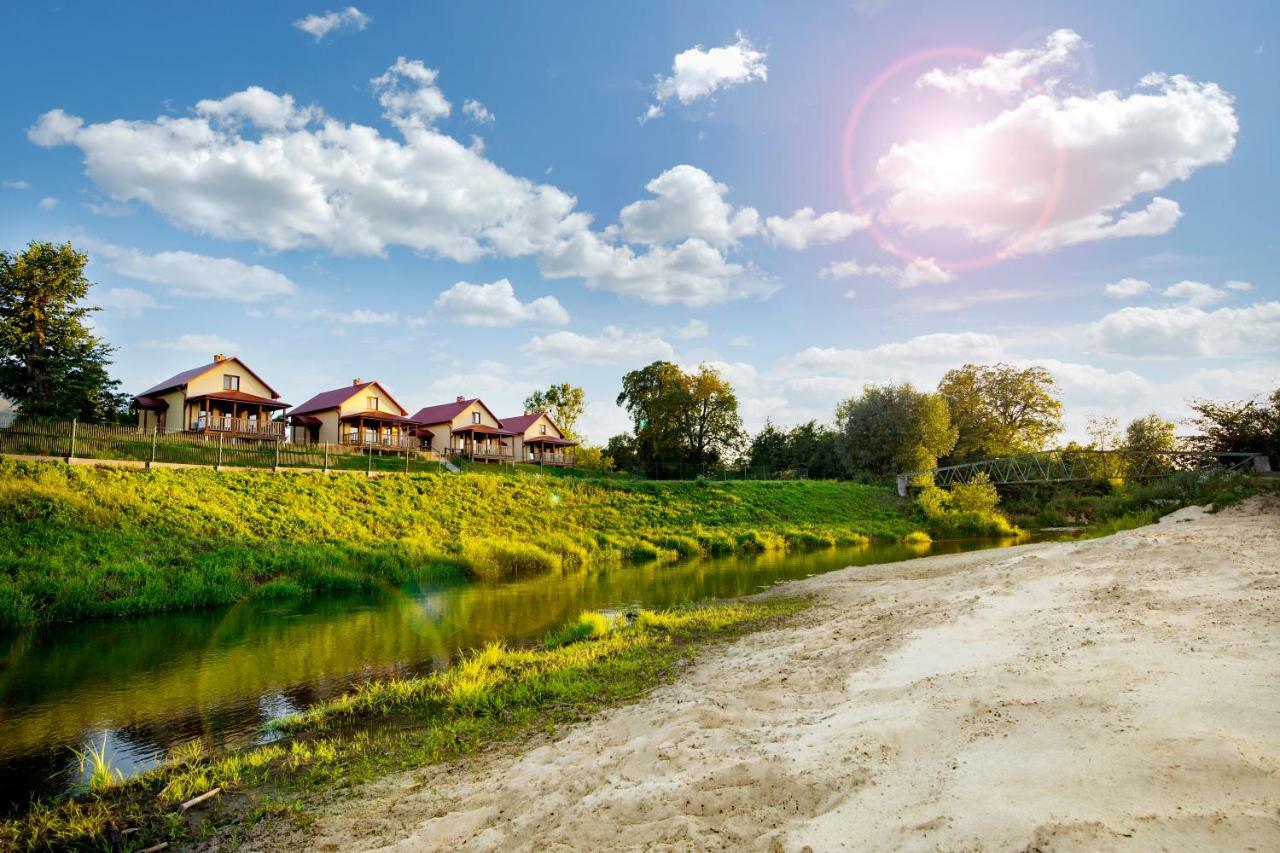 Zielona Przystan Hotel Manasterz Exterior photo